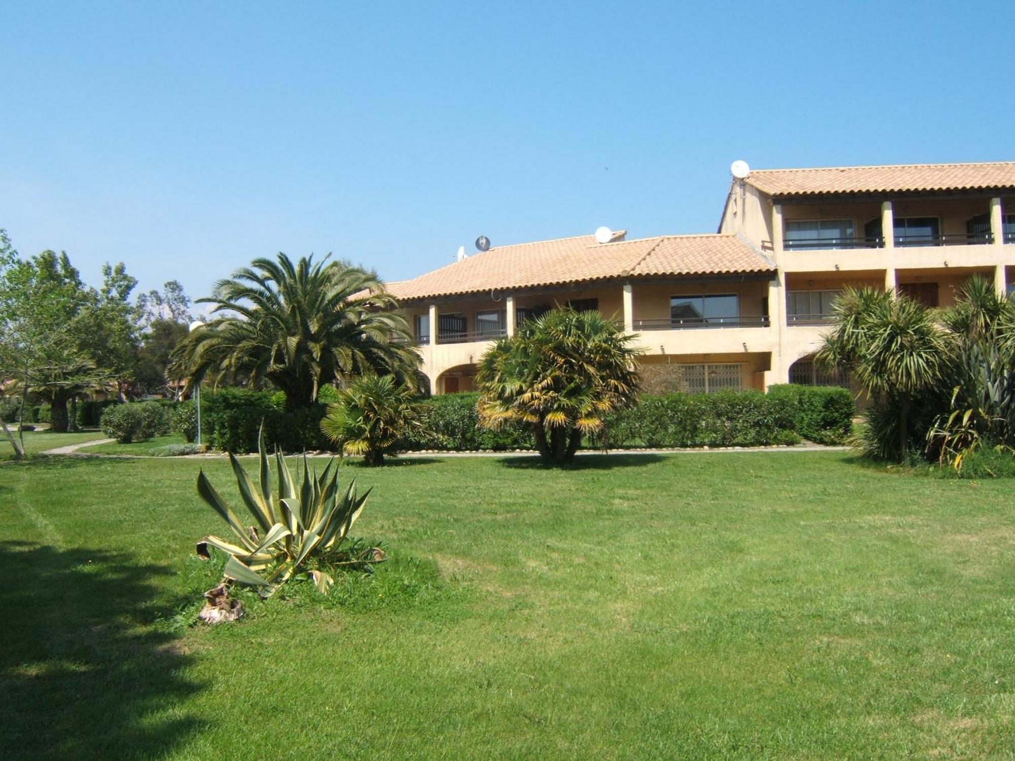Residence De Tourisme Marina Corsa Ghisonaccia Dış mekan fotoğraf
