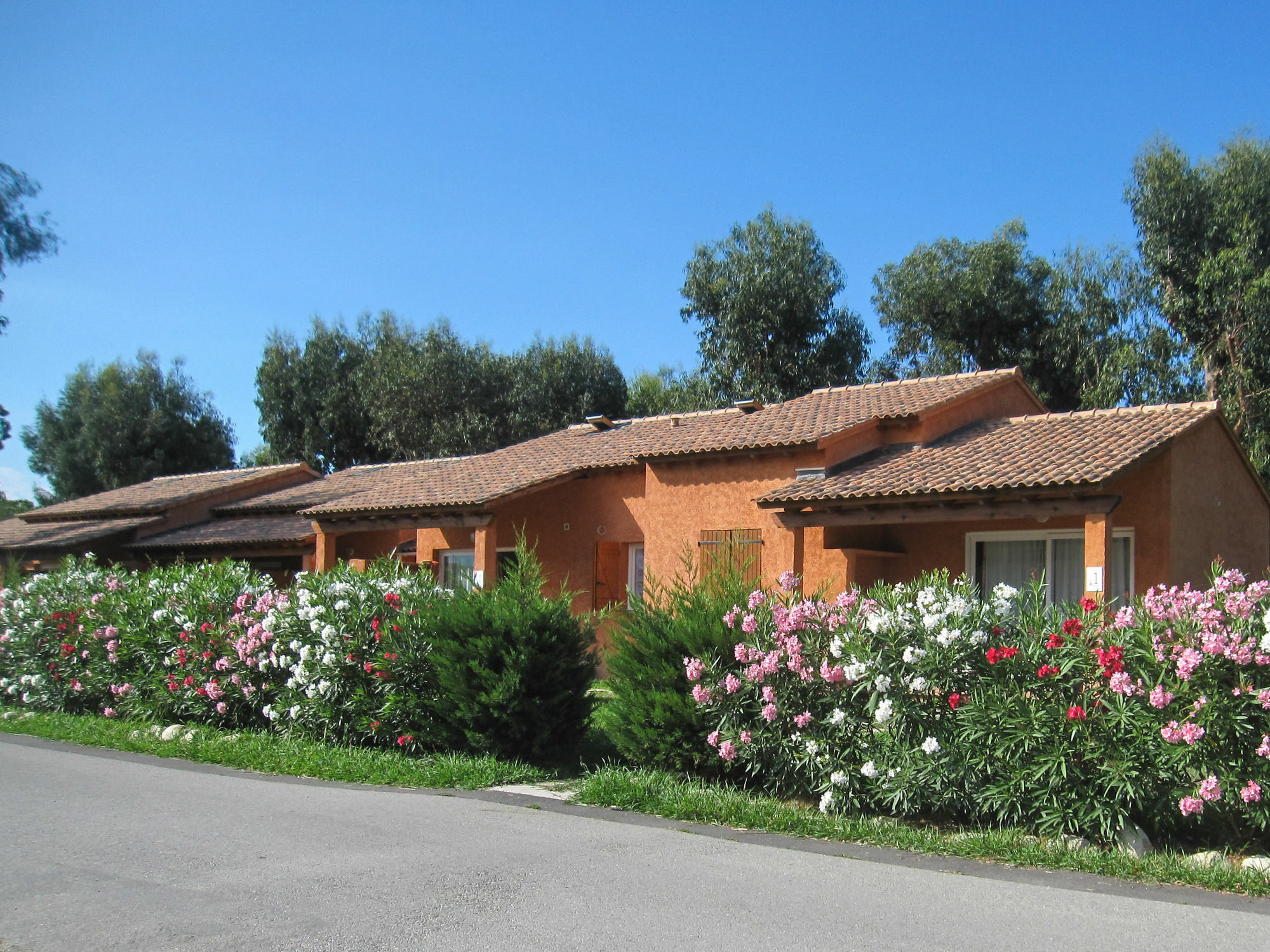 Residence De Tourisme Marina Corsa Ghisonaccia Dış mekan fotoğraf